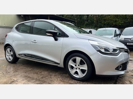 Renault Clio 0.9 TCe Dynamique MediaNav Euro 5 (s/s) 5dr