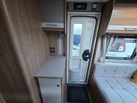Coachman VIP 545/4  16