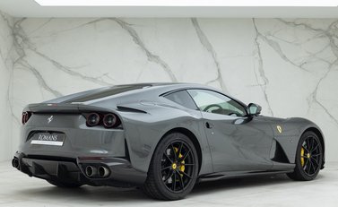 Ferrari 812 Superfast 7