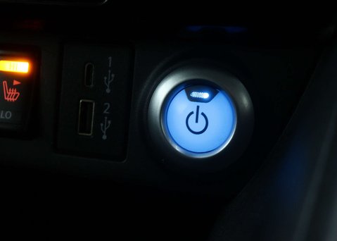 Nissan LEAF Leaf N-Connecta 5dr 28