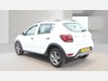 Dacia Sandero Stepway 0.9 TCe Essential Euro 6 (s/s) 5dr 4