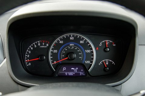 Hyundai i10 PREMIUM 14