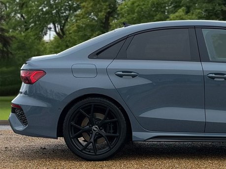 Audi A3 RS 3 TFSI QUATTRO CARBON BLACK 11