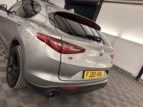 Alfa Romeo Stelvio 2.0T Nero Edizione Auto Q4 AWD Euro 6 (s/s) 5dr 44