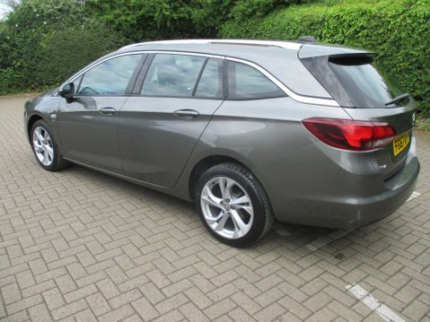 Vauxhall Astra 1.4i Turbo SRi Sports Tourer Euro 6 5dr 8