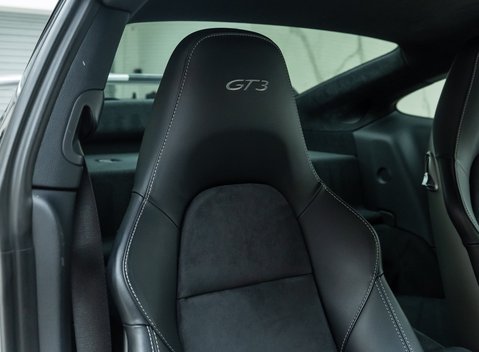 Porsche 911 GT3 (991.2) 15
