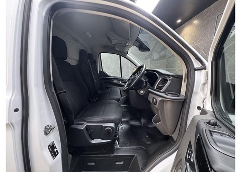Ford Transit Custom 2.0 280 EcoBlue Limited Panel Van 5dr Diesel Manual L1 H1 Euro 6 (s/s) (130 32