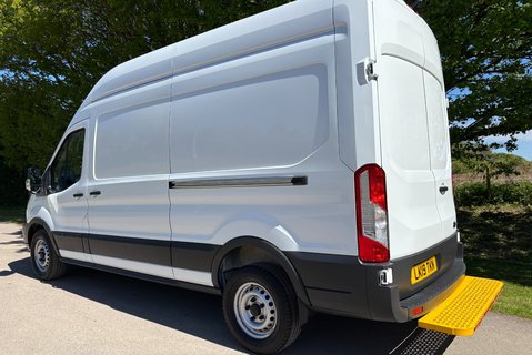 Ford Transit 350 Fwd L3 H3 130ps Panel Van - Air Con / Rear Camera 6