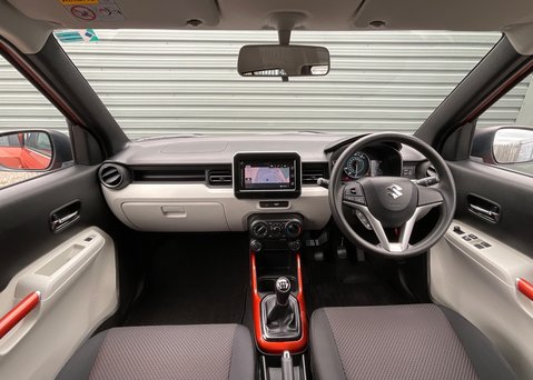 Suzuki Ignis SZ-T DUALJET 12