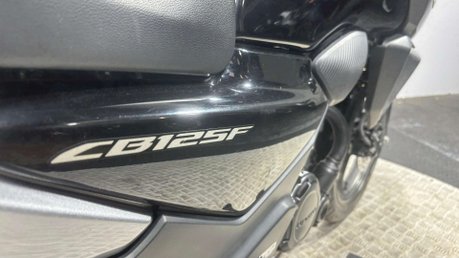 Honda CB 2022 72 PLATE 9K NEW MOT SERVICED 125CC LEARNER BIKE CBF125 28