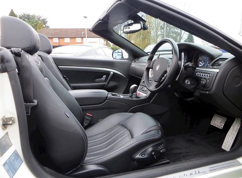 Maserati Grancabrio 16