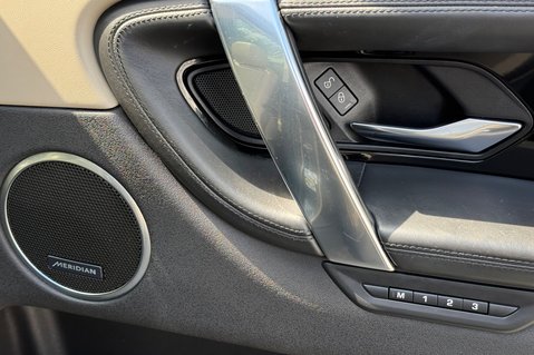 Land Rover Discovery Sport HSE MHEV -PAN ROOF -APPLE CARPLAY -MERIDIAN -ELECTRIC TOWBAR 41