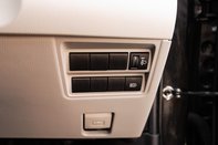 Toyota Yaris EXCEL FHEV 16