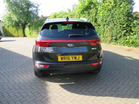 Kia Sportage 1.7 CRDi 2 Euro 6 (s/s) 5dr 4