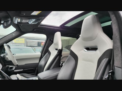Land Rover Range Rover Sport SVR 4