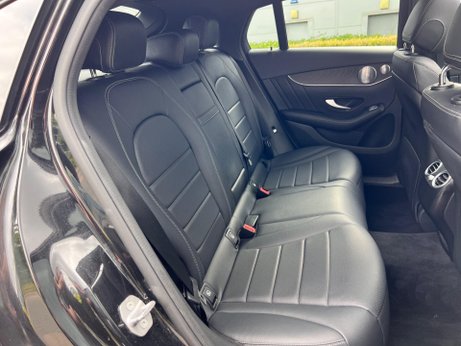 Mercedes-Benz GLC 2.1 GLC220d AMG Line (Premium Plus) Coupe G-Tronic 4MATIC Euro 6 (s/s) 5dr 35