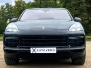 Porsche Cayenne V8 TURBO TIPTRONIC 2