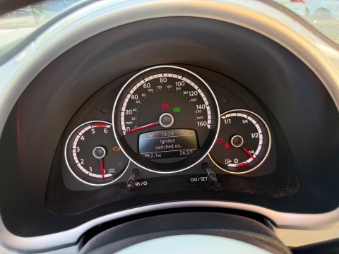Volkswagen Beetle SPORT TDI BLUEMOTION TECHNOLOGY DSG 46