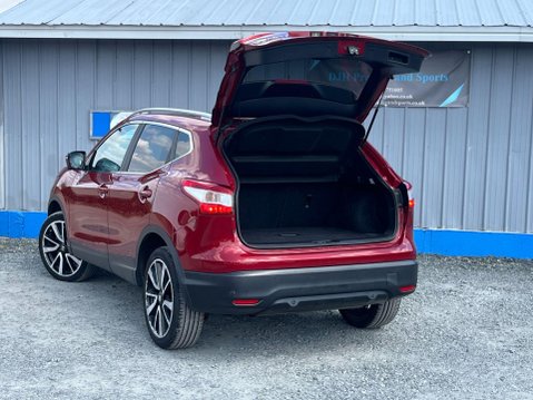 Nissan Qashqai 1.6 dCi Tekna 2WD Euro 6 (s/s) 5dr 58