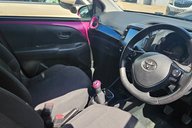 Toyota Aygo VVT-I X-CITE.. 5 MAIN DEALER SERVICES.. REVERSING CAMERA.. A/C.. 1 PREVIOUS 9
