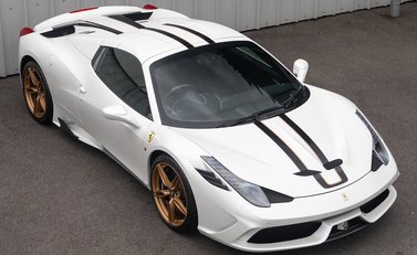 Ferrari 458 Speciale Aperta 9