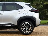 Toyota Yaris Cross EXCEL 11