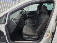 Volkswagen Golf 2.0 TSI R Hatchback 5dr Petrol DSG 4Motion Euro 6 (s/s) (310 ps) 22