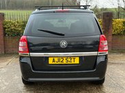 Vauxhall Zafira 1.8 Zafira Design Nav 5dr 11