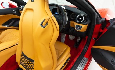 Ferrari California T Handling Speciale 10