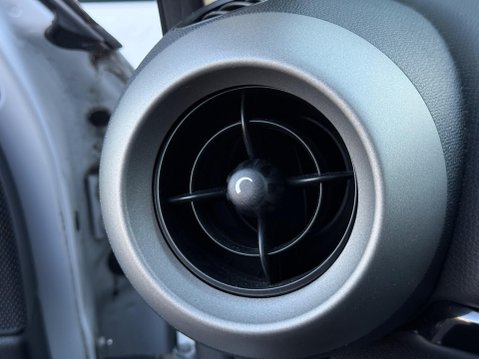 Mini Countryman 2.0 Cooper SD Auto ALL4 Euro 5 5dr 64