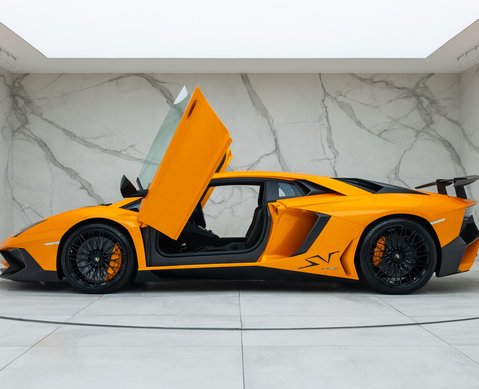 Lamborghini Aventador SV LP 750-4
