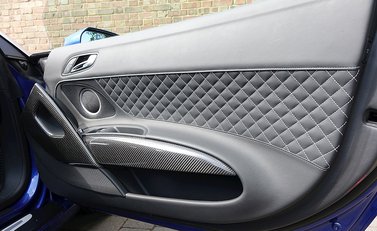 Audi R8 V10 Spyder 7