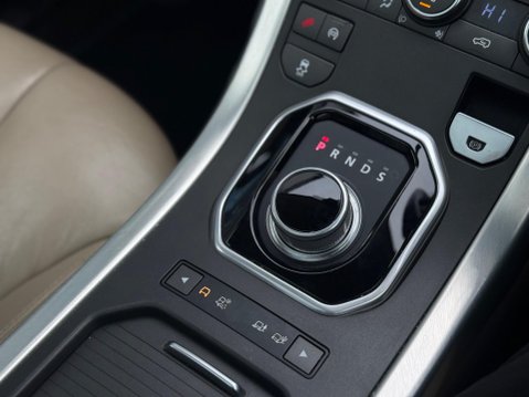 Land Rover Range Rover Evoque 2.2 SD4 Pure Tech Auto 4WD Euro 5 (s/s) 5dr 70