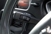 Volvo V40 T2 R-DESIGN NAV PLUS 16