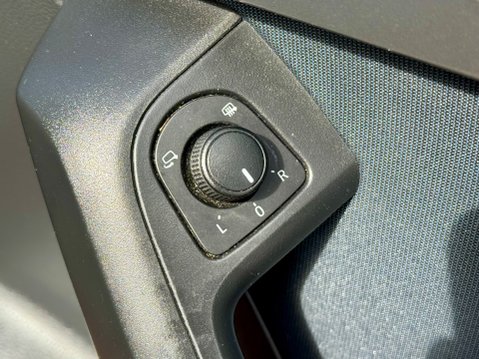 SEAT Ateca TDI SE TECHNOLOGY 19