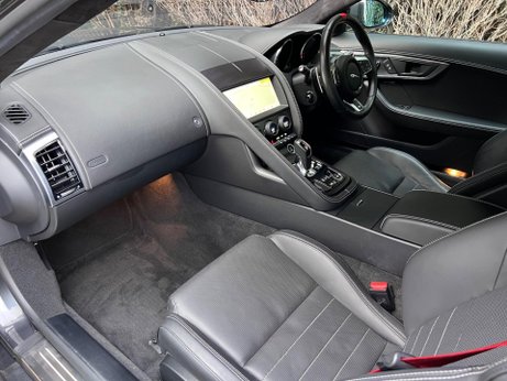 Jaguar F-Type 2.0i Chequered Flag Auto Euro 6 (s/s) 2dr 27