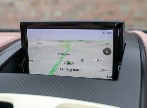 Aston Martin Zagato Vanquish Speedster 17