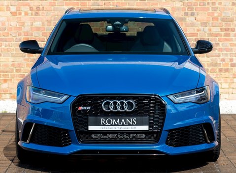 Audi RS6 Avant Performance 4