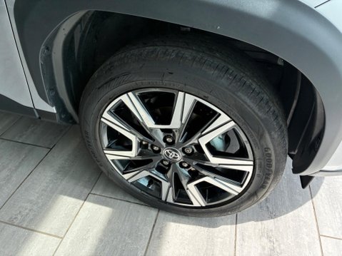 Toyota Yaris Cross 1.5 VVT-h Excel E-CVT Euro 6 (s/s) 5dr 10