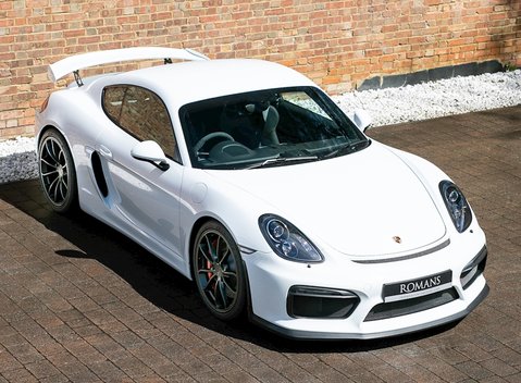 Porsche Cayman GT4 8