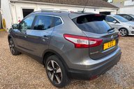 Nissan Qashqai N-CONNECTA DIG-T.. SUNROOF..SERVICES..1 PREVIOUS KEEPER... STUNNING EXAMPLE 11