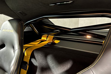 Mercedes-Benz AMG GT R FULL PPF. CARBON FIBRE PACK 1,2 & 3. CARBON ENGINE BAY. AMG TRACK PACK. 15