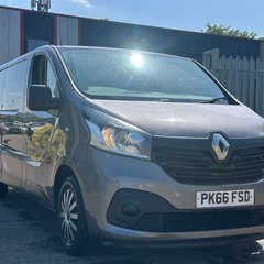 Renault Trafic 1.6 dCi ENERGY 29 Business+ Panel Van 5dr Diesel Manual LWB Standard Roof E 7