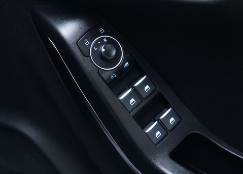 Ford Puma 1.0T EcoBoost MHEV ST-Line X SUV 5dr Petrol Hybrid DCT Euro 6 (s/s) (125 ps 39