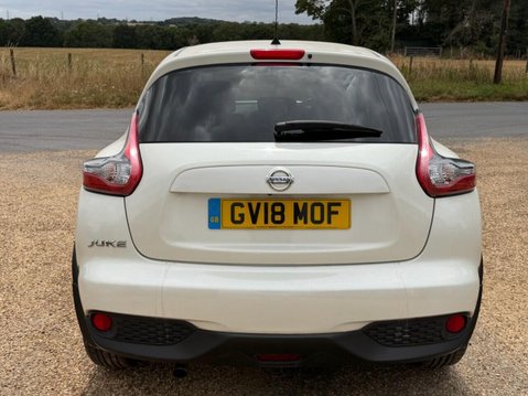 Nissan Juke 1.2 DIG-T Tekna SUV 5dr Petrol Manual Euro 6 (s/s) (115 ps) 32