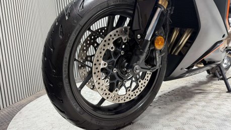 Honda CBR 2023 ONLY 4K LONG MOT WARRANTY 1 OWNER 650CC 38