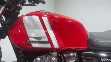 Moto Guzzi V7 ABS SPECIAL 2015 ONLY 7K MOT EXCELLENT CONDITION RETRO 744CC 16