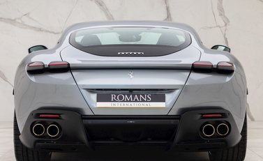 Ferrari Roma 5