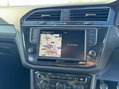 Volkswagen Tiguan 2.0 TDI BlueMotion Tech R-Line Euro 6 (s/s) 5dr 69