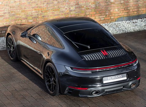 Porsche 911 Carrera 4S (992) 9